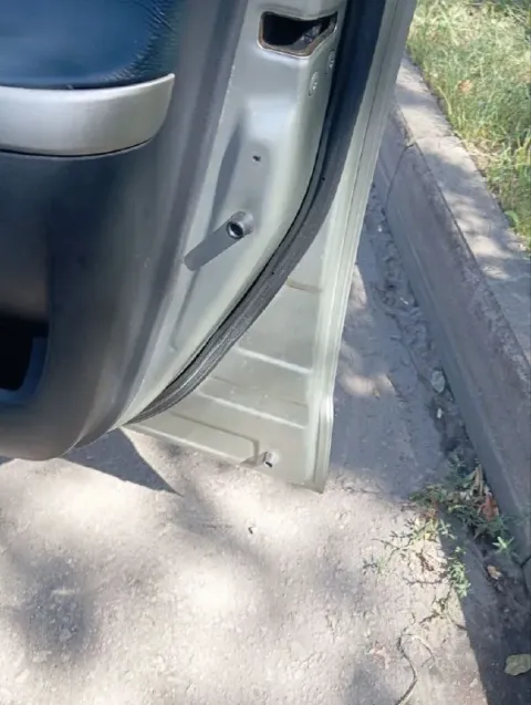 Продаю тоyota (тойота) corolla verso 2 2005 г. в. 2 л. 268 тыс. пробег. не пригон. я хозяин, единств... - фотография