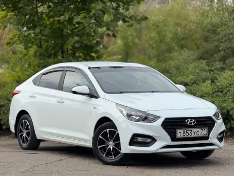 Hyundai solaris год: 2020 двигатель: 1.6 бензин кпп: механика привод: передний пробег:52000км автомо... - фотография