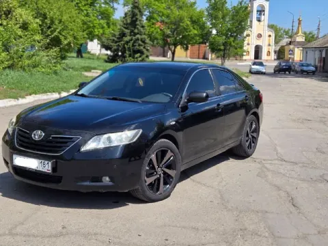 Продам toyota camry 2.4 at 2007г. пробег 255000 км. вторая машина в семье. зеленая автотека. в идеал... - фотография