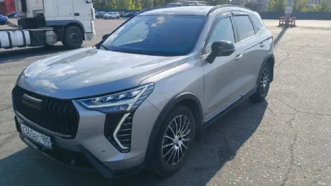 Продаю свой личный автомобиль, haval jolion 2024 г. в. покупал в апреле месяце 2024 г. в автосалоне,... - фотография