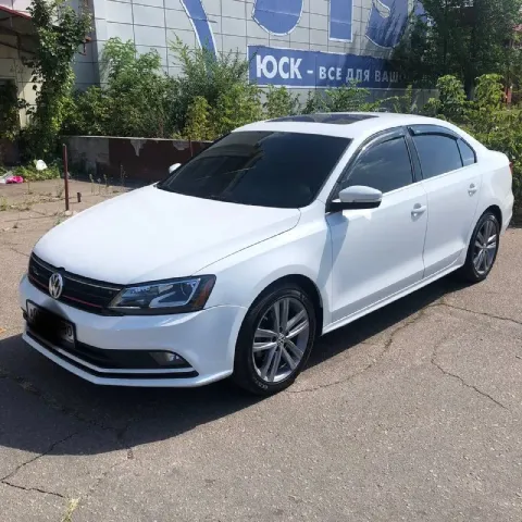 Продам свою jetta 6 sel 2014. Пробег 200.000 км.   Автомобиль в хорошем состоянии. Техника работает ... - фотография