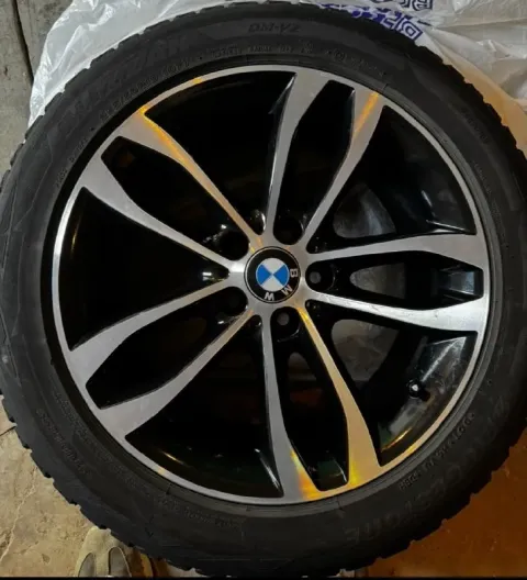 Продам 4шт оригинальные новые диски bmw размер 19 с зимней резиной. тел +7 959 143 76 76 📞 звоните:... - фотография