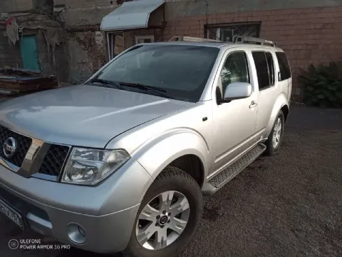 Продаётся мощный и надёжный nissan pathfinder 2006 года с бензиновым мотором 4.0 л — отличный вариан... - фотография