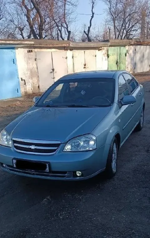 Продам личный авто lacetti 1.4 кпп механика двигатель в порядке пробег 200000км 8000км назад заменён... - фотография