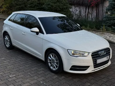 Продам audi a3 sportback, компактный городской 5-ти дверный хетчбэк, в отличном состоянии❕ автомобил... - фотография