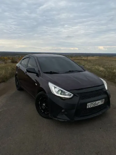 Hyundai solaris, 1.6 atm 2013 год, можно сказать 2014, дата выпуска 25.12.2014 пробег 204.000 идеаль... - фотография