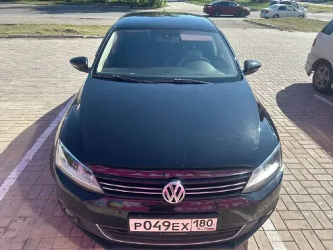 Volkswagen jetta. 2013 год. Я собственник. Продаю со двора. Переоформление обязательно. Машина обслу... - фотография