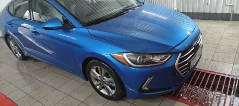Hyundai elantra vi se 2017 2.0 акпп 6-ст 152 л. с. родной пробег 122 тыс. км машина в отличном техни... - фотография