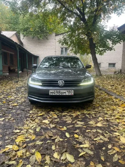 Продам wolkswagen jetta 2017 года
Пробег 102 тысячи
Стекла родные
Двигатель 1,4 турбо(150 л. С, рабо... - фотография