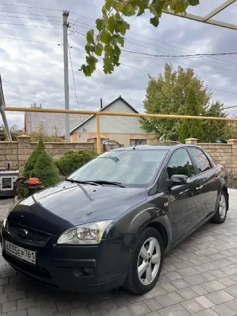 Продам ford focus 2 ghia переходной рестайлинг
Двигатель 2.0 бензин 145лс
Кпп: автомат
Год выпуска: ... - фотография
