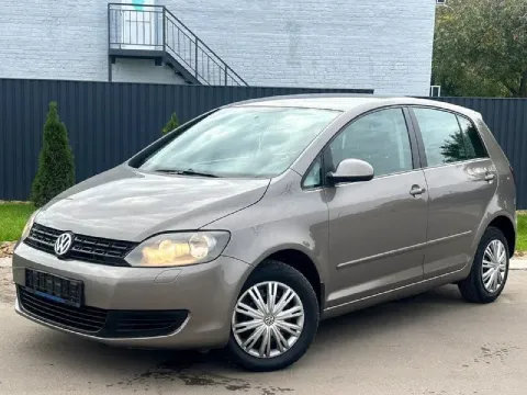 Продам  volkswagen golf plus
Год выпуска 2011
Объем двигателя 1.6
Коробка механика надежная сочетани... - фотография