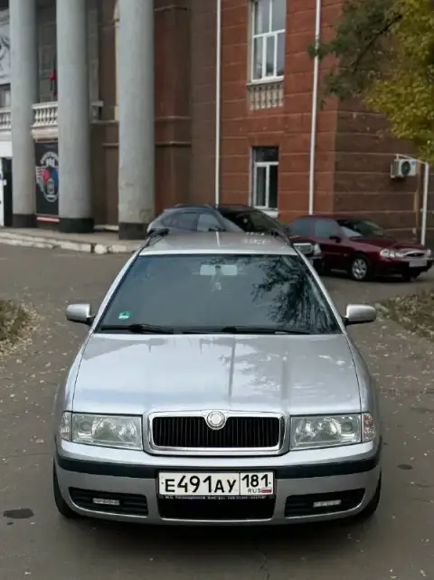 Skoda octavia tour. 2003 год. В кузове универсал.
Skoda октавия тур. 1.6 mpi, механика.
Чешская сбор... - фотография