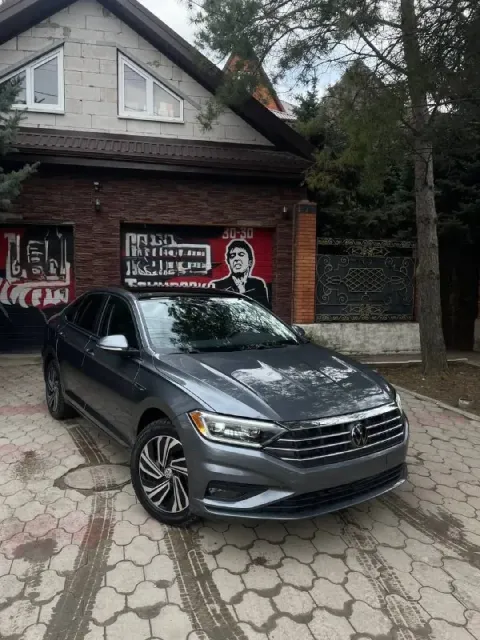 Volkswagen jetta 7 (2020г 6 мес)
- Sel premium
Машиной владею 2 года.
Пробег родной: 66 000 км, любы... - фотография
