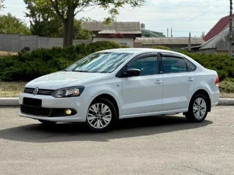 В продаже в луганске.
Volkswagen polo ( volkswagen поло)
Объем мотора: 1.6 бензин mpi
Коробка переда... - фотография