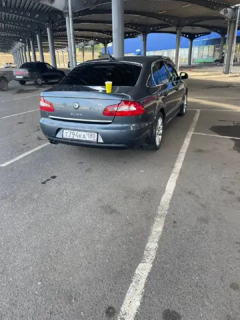 Продам суперб 1.8
В отличном состоянии.
Адаптивный свет, память сидений, люк, штатная автономка,
Ком... - фотография