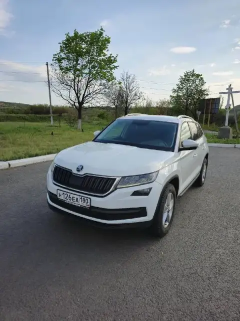 Собственник

Пpодам skoda kodiaq (7 мест)2020год в отличном соcтоянии
Передний привод, двигатель 1.4... - фотография