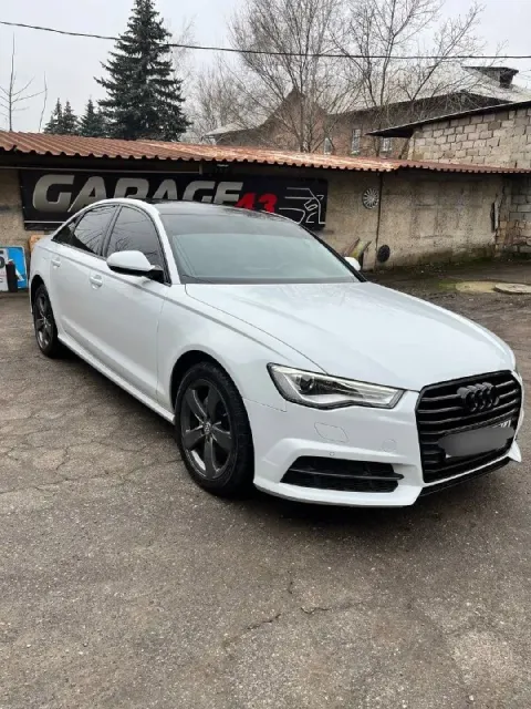 Audi a6 (c7 рестайлинг) 2015 г. в. цена: 1.900.000р (торг присутствует) 190 л. с. пробег: 250.000 км... - фотография
