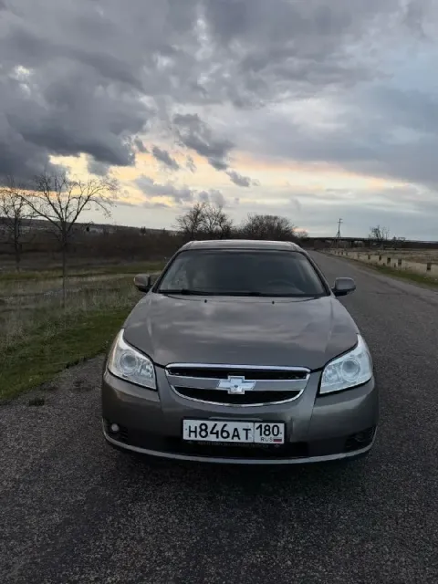 Продам chevrolet epica 2008 года. пробег:164000 2.5 литра,156 л/с коробка автомат aisin. комплектаци... - фотография