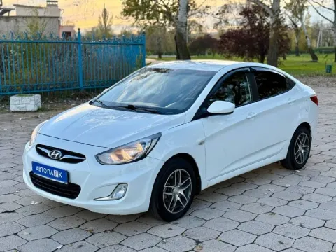 ⚪️ hyundai solaris 💰цена: 700 000р 🏢город: мариуполь 📅год выпуска: 2013 🧾пробег: 220 870 км. ⚙️двига... - фотография