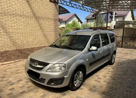 В продаже ваз ларгус, 2014 года, мотор 1.6 к4м ( renault 16 клап. ) коробка renault 5ст. ! 113.000 т... - фотография