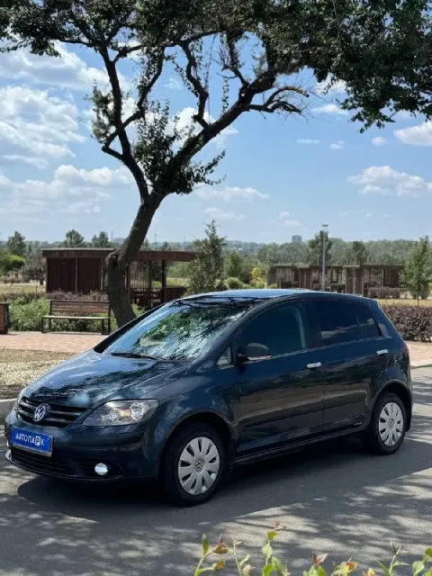 ◼️ Volkswagen golf plus ➕

💰Цена: 650 000р
🏢Город: мариуполь
📅Год выпуска: 2008
🧾Пробег: 248 913 км
... - фотография