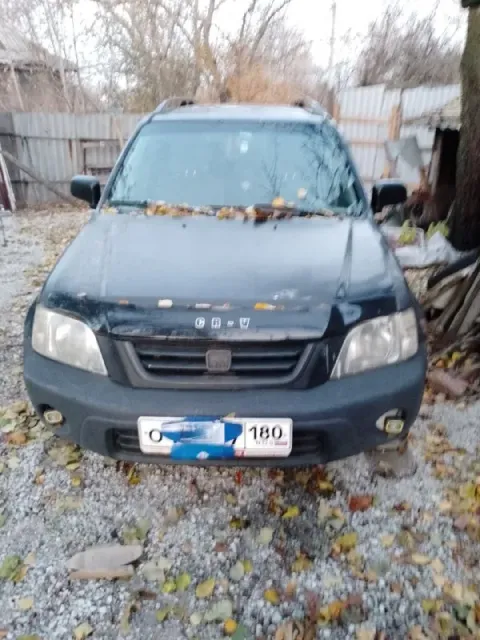 Продам honda crv 1998 года бензин двигатель 2.0 машина в хорошем состоянии в основном небольшие нюан... - фотография
