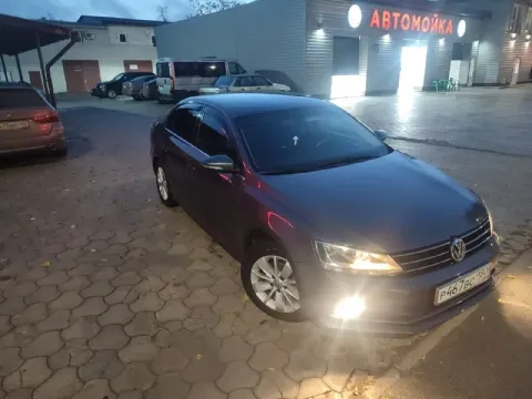 Продам свой автомобиль фольксваген джета 6 официальный европейка 2016 г объем 1.6 автомат пробег 70.... - фотография
