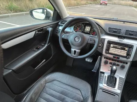 Volkswagen passat, 2012
Alltrack 4motion

Двигатель:

2000Cc / 211hp / 155kw tfsi

Тип коробки перед... - фотография