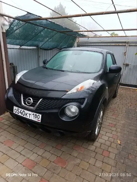 Продам своего nissan жук,2013 года. Полный привод, турбированный, объем двигателя 1.6,двухзонный кли... - фотография