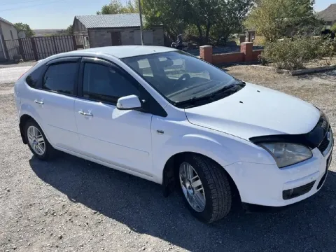 Продам автомобиль в хорошем состоянии! ford 2007 г. 1.8 механика, настоящий пробег 240 000т. бережна... - фотография