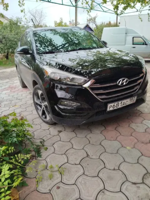 Продам hyundai туксон 2017 г. 1.6at. третье поколение.177л. с. пробег 100т. км. кожаный салон. клима... - фотография