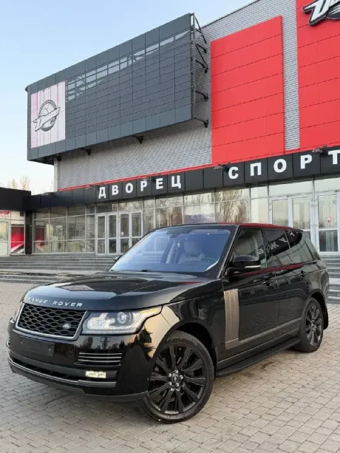 Range rover vogue - 2015 года выпуска, 3.0 литра дизель, самая полная комплектация, доводчики дверей... - фотография