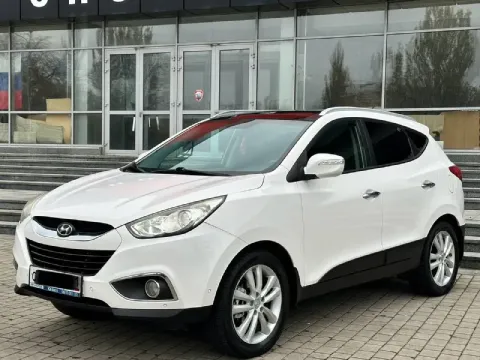 Hyundai ix35 2012г. 2.0 бензин автоматическая коробка передач (полный привод) автомобиль в отличном... - фотография