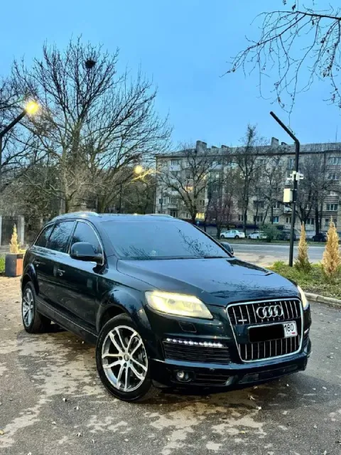 В продаже красивый и надёжный автомобиль audi q7 s-line! машина в достойном состоянии на надёжном бе... - фотография