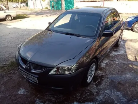 Донецк. Mitsubishi 9, на газу
550 000 Руб.
Модель:lancer
Тип кузова:седан
Год выпуска:2005
Пробег:20... - фотография