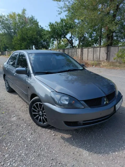 Mitsubishi lancer 9
1.6 Автомат
Подымливает
По кузову есть нюансы примята водительская дверь.
Коробк... - фотография