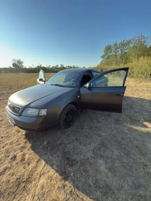 Продам авто 🚗 🚗🚗 audi а6 с5 1999 2.4 бензин, коробка автомат передний привод, доки чистые, резина но... - фотография