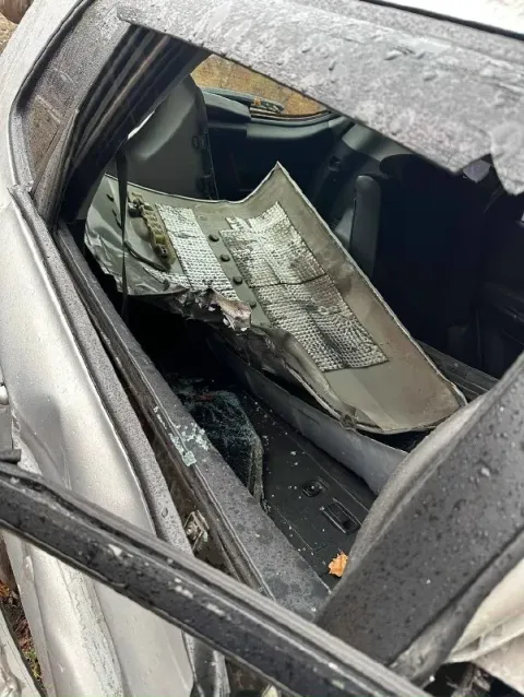 Продам hyundai туксон 2008 год, после дтп мотор 2 литра газ/бензин, коробка автомат, мотор и коробка... - фотография