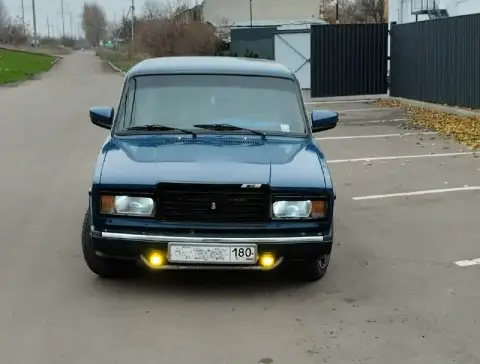 Продаю ваз 2107 газ/бензин на полном боевом! Работает газ и бензин! Двигатель 1.5 работает исправно!... - фотография