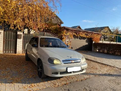 Продам chevrolet lanos 2008 года выпуска в хорошем состоянии двигатель коробка в идеале движок после... - фотография