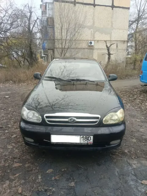 Заз ланос 2011г. в. бензин один хозяин пробег 90000 новая зимняя резина гур кондиционер доки чистые... - фотография