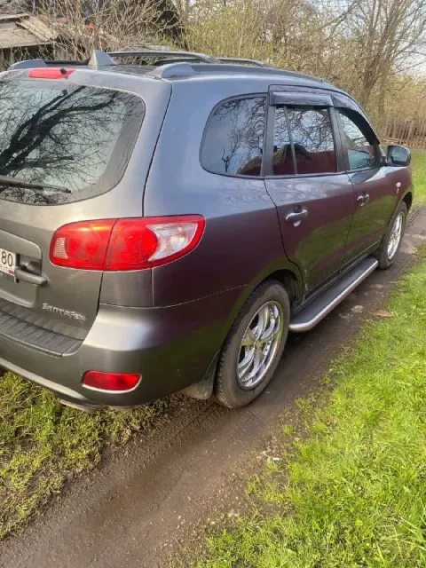 Доброго времени суток, продам машину hyundai санта фе 2007 г;2.2 ;полный привод, пробег 317;звоните... - фотография