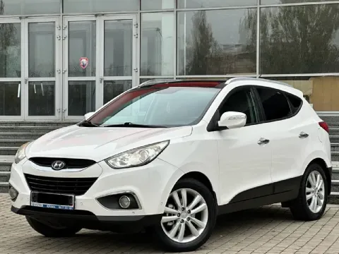 Hyundai ix35 2012г. 2.0 бензин автоматическая коробка передач (полный привод) автомобиль в отличном... - фотография