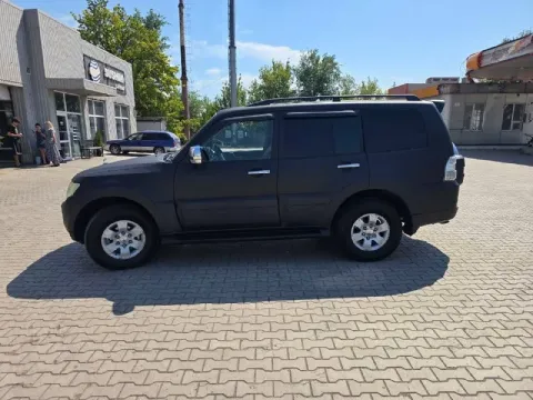 Продам
Митсубиси паджеро 3.0 4wd at
Год выпуска 2007
Пробег 232 000 км
Эксплуатация по рф, произведе... - фотография
