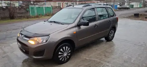 Продам калину 2. Год 2014. Состояние ближе к новому автомобилю, крашенных элементов нет естественно ... - фотография
