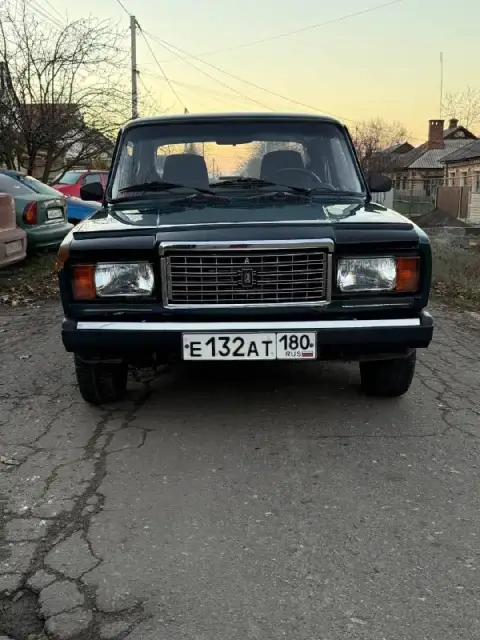 Продам ваз-2107-2005г, в мотор 1, 5 коробка передач 5 ступка ризина зима магнитола на флешке сигнали... - фотография