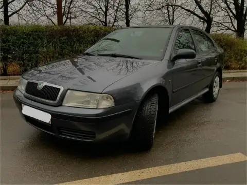 Продам skoda octavia tour 1.6л mpi 2009 г. В. Пробег 175000 км. (оригинал)за все время 3 владельца, ... - фотография