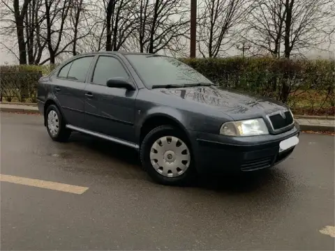 Продам skoda octavia tour 1.6л mpi 2009 г. В. Пробег 175000 км. (оригинал)за все время 3 владельца, ... - фотография