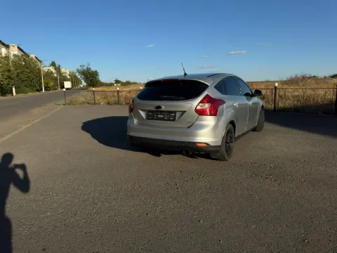 Продам ford фокус 3. мотор 2.0, акпп робот. технически в исправном состоянии. пробег 268 тысяч км. н... - фотография