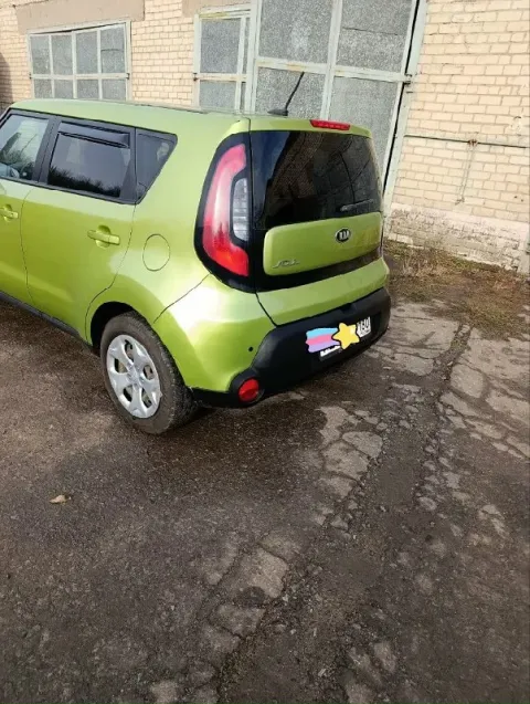 Продам kia soul 2015 года. Двигатель 1.6 мкпп шести ступка. Второй хозяин владею с 2018 года. Авто в... - фотография